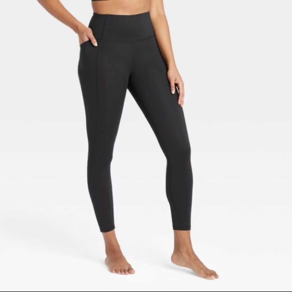 🆕*C9 by Champion; Sleek Black High Rise; Compression Dry Activewear Leggings LG